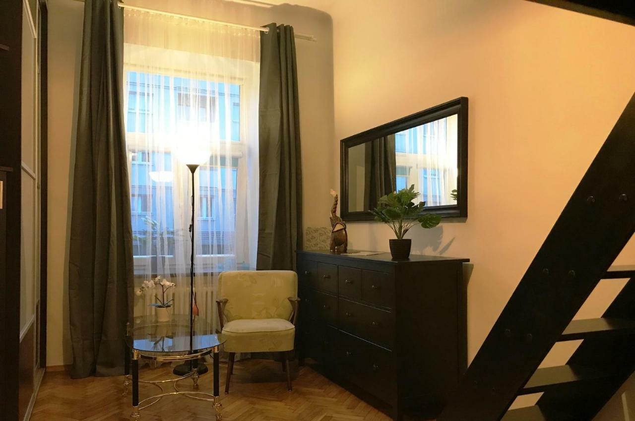 Apartament "Cleopatra 5" Przy Rynku Z Parkingiem, Faktury Vat Apartment เคียลเซ ภายนอก รูปภาพ