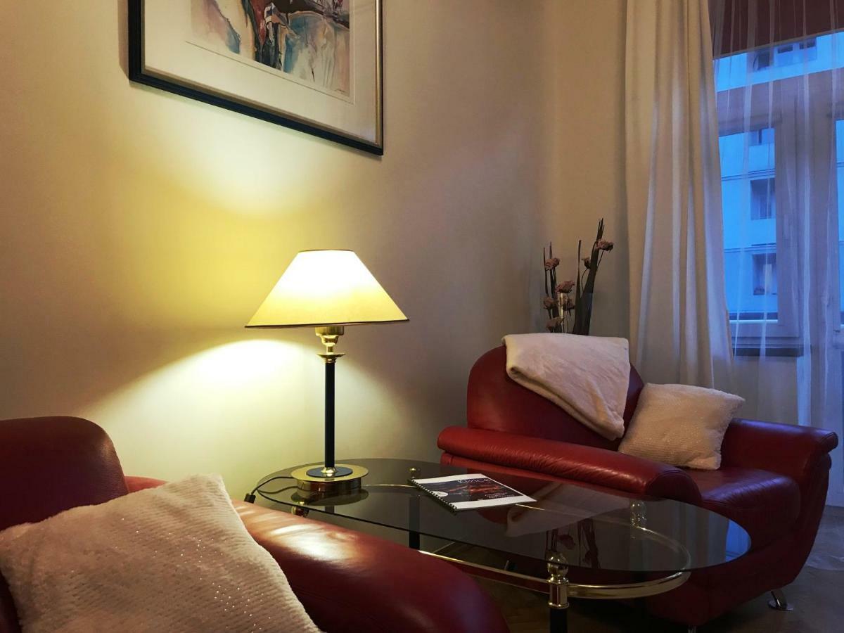 Apartament "Cleopatra 5" Przy Rynku Z Parkingiem, Faktury Vat Apartment เคียลเซ ภายนอก รูปภาพ