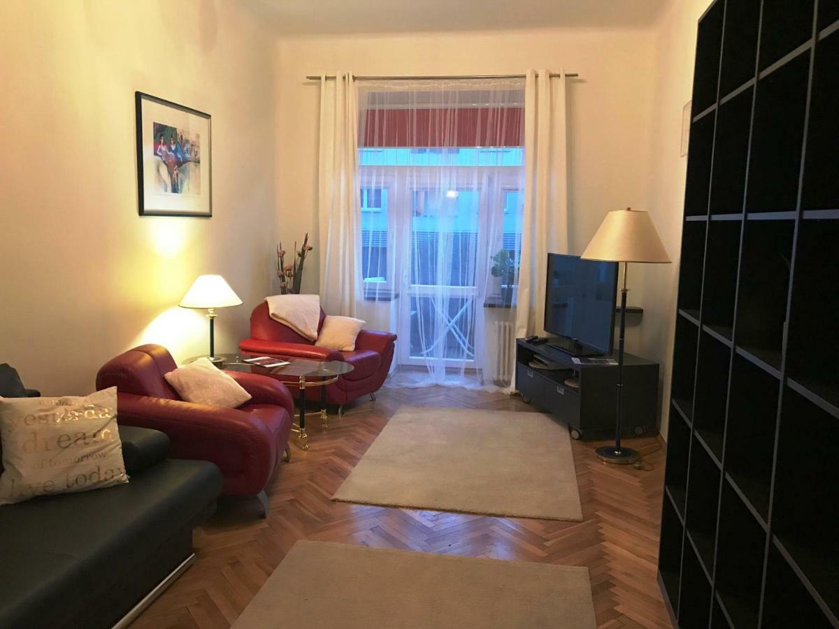Apartament "Cleopatra 5" Przy Rynku Z Parkingiem, Faktury Vat Apartment เคียลเซ ภายนอก รูปภาพ