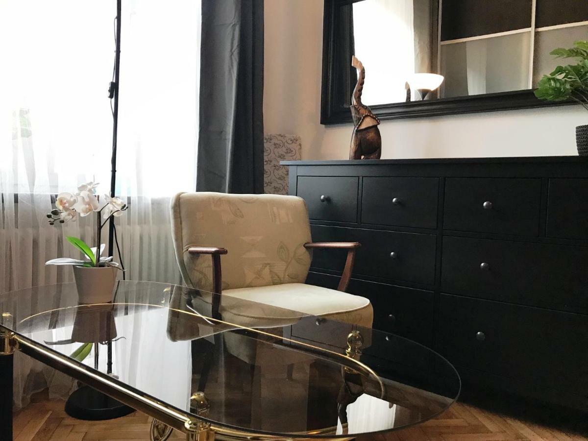 Apartament "Cleopatra 5" Przy Rynku Z Parkingiem, Faktury Vat Apartment เคียลเซ ภายนอก รูปภาพ