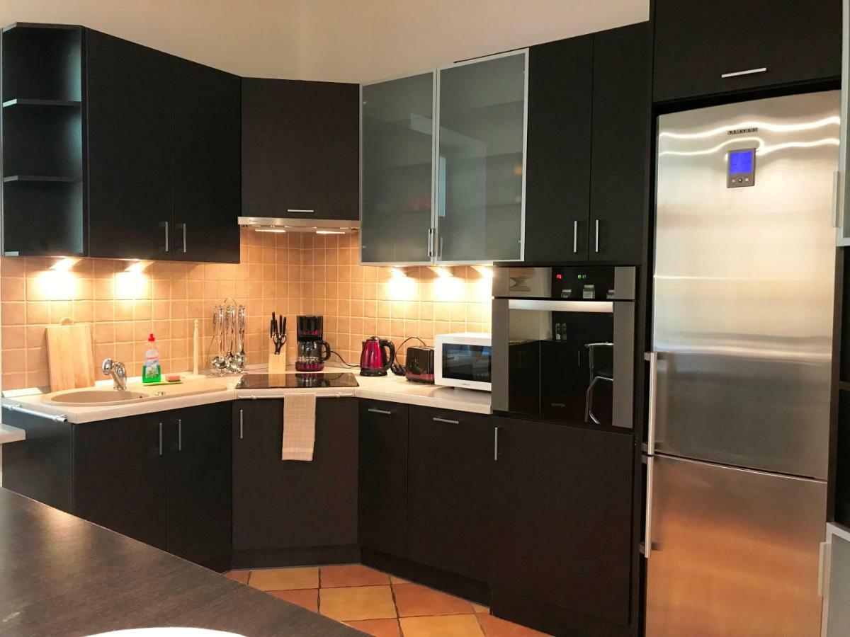 Apartament "Cleopatra 5" Przy Rynku Z Parkingiem, Faktury Vat Apartment เคียลเซ ภายนอก รูปภาพ